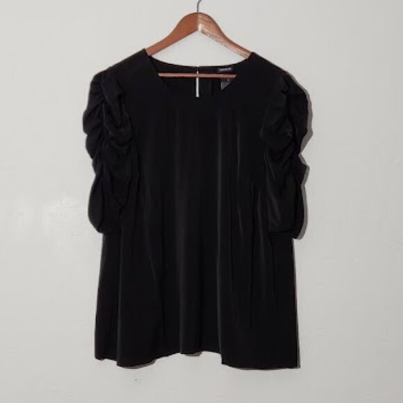 Torrid Women's 3/4 Ruffle Sleeve Blouse Size 2X - Picture 1 of 6